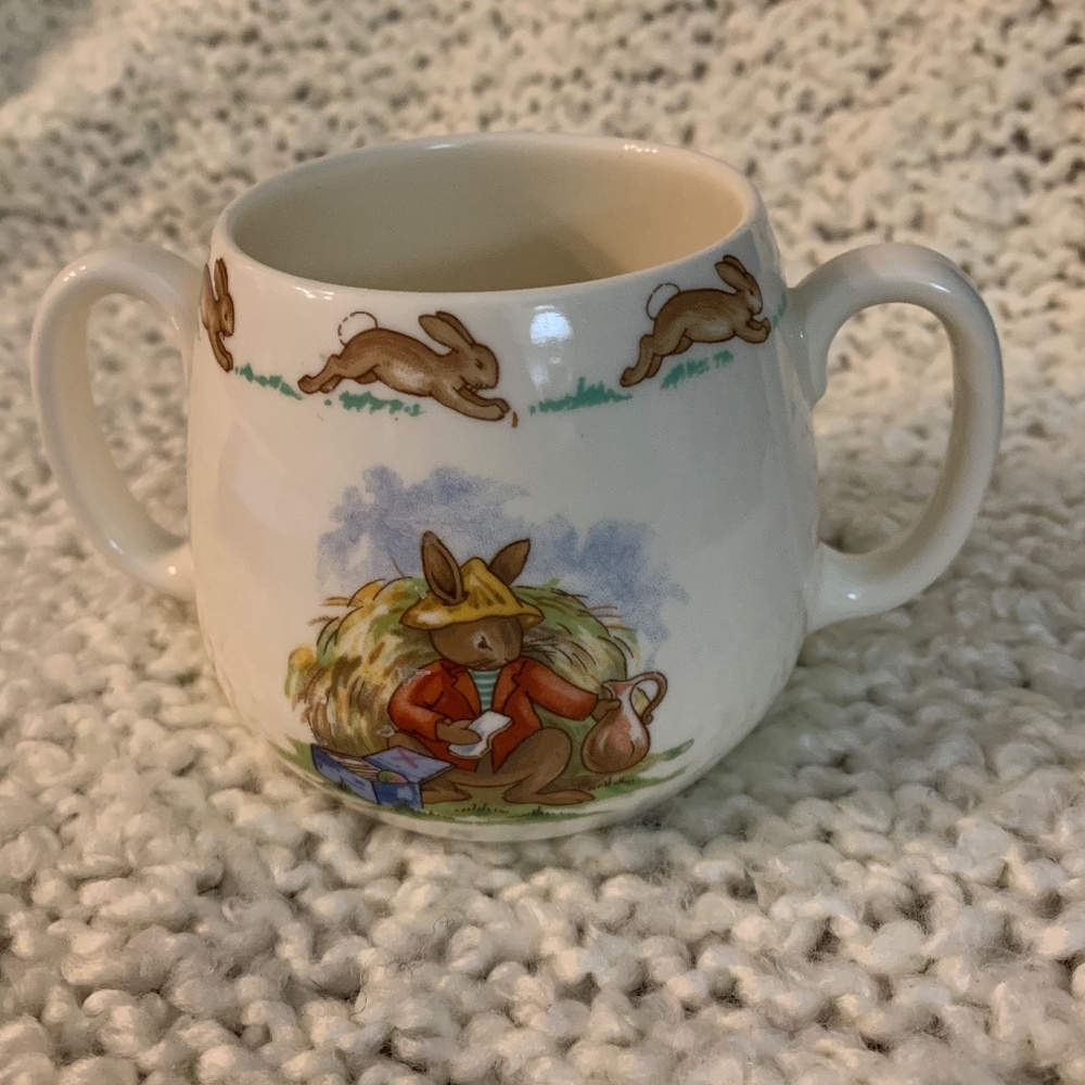 Royal Doulton Bunnykins mug with 2 handles.